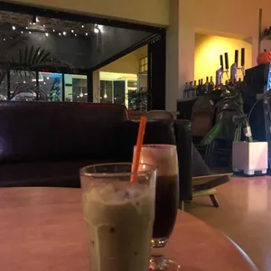 올덴브라운 사진