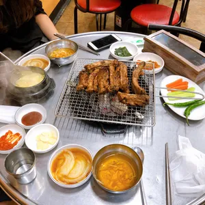 등쳐먹는갈비 사진