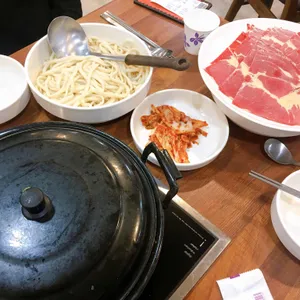 등촌샤브칼국수 사진