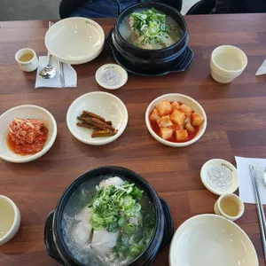 토정삼계탕 사진