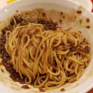 만강홍 사진
