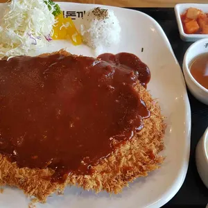 홍익돈까스 사진