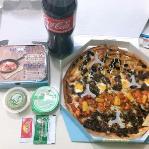 청년피자 사진