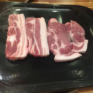 지리산흑돼지곱돌구이 사진