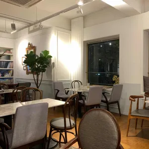 트리아농 리뷰 사진