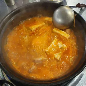 백채김치찌개 사진