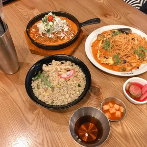 홍익돈까스 리뷰 사진