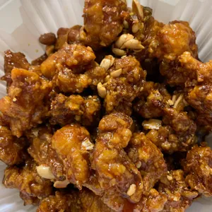 엉짱윤치킨 사진