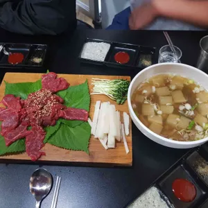 우가네한우육회포차 사진