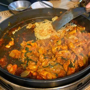 삼촌네 춘천닭갈비 사진