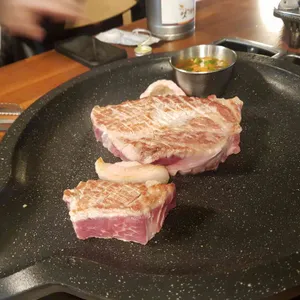 제주까망돼지 사진