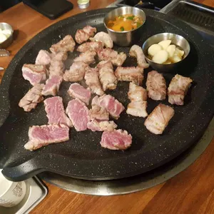 제주까망돼지 사진