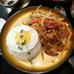 장홍 사진
