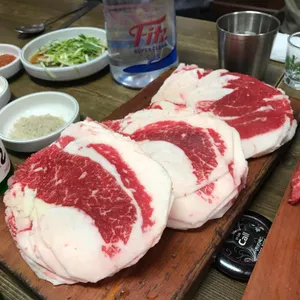 육영토종한우 리뷰 사진