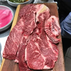 육영토종한우 리뷰 사진