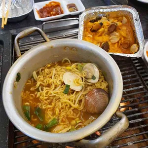 천안조개창고 사진