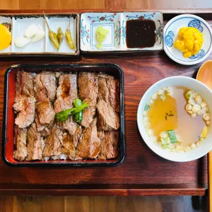 킨지 사진