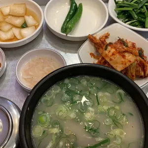 쌍둥이 수육국밥 리뷰 사진