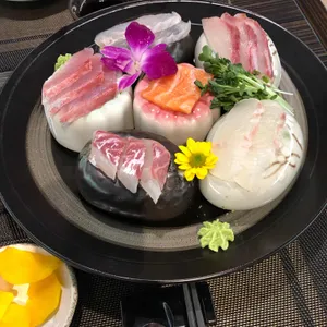 아노 사진