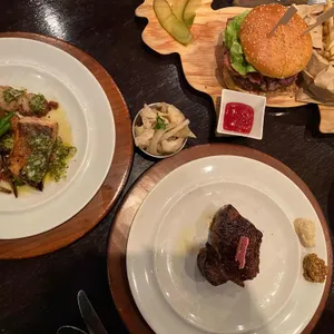 붓처스컷 리뷰 사진