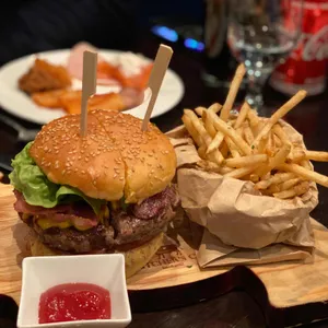 붓처스컷 리뷰 사진