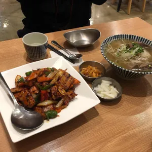 알러이 사진