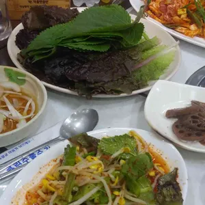 아우성생오리 사진