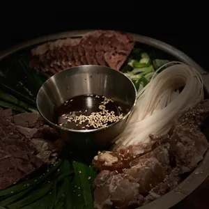 구석 사진