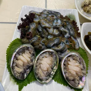 물만난산오징어와해물 사진