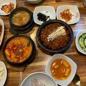 한뚝배기 사진