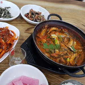 배가네 멸치쌈밥 사진