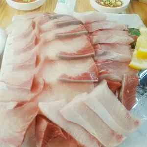 청정어수산 사진