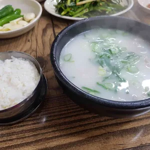 장가네국밥 사진