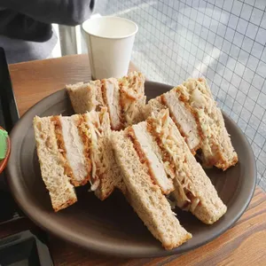 중앙돈가스 사진