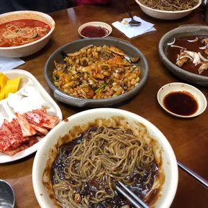 황궁쟁반탐라원 사진 1