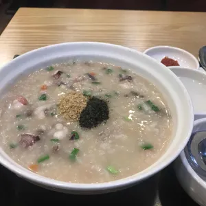 본죽 사진