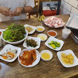 동흥식당 사진