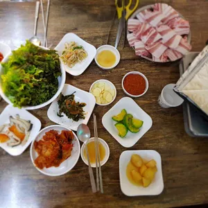 동흥식당 사진