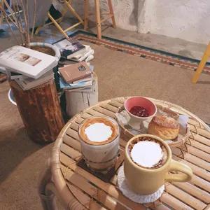 테일 리뷰 사진