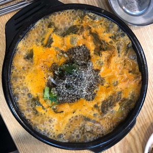우거지 품은 순대국 이미지