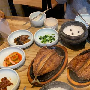 백단목 간장게장 사진