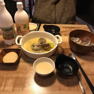 조용한술집 사진