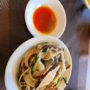 메이탄 사진