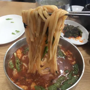 안춘공주얼큰이칼국수 리뷰 사진