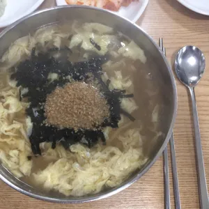 안춘공주얼큰이칼국수 리뷰 사진