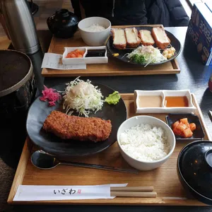 이자와 사진