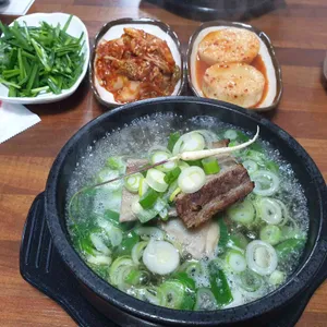 온천갈비탕 사진