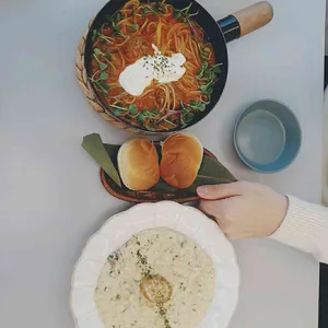 캐쥬얼식당 사진