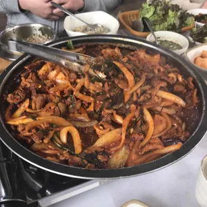 율리 전복밥 오리 매운탕 사진