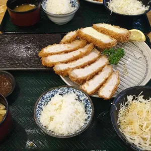 삼백돈돈가츠 사진